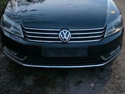 Schwarz Gebraucht 2011 VW Passat Kombi | 5.499 € (Guter Preis)