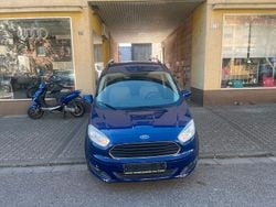 Blau Gebraucht 2018 Ford Tourneo Courier Titanium Van / Kleinbus | 6.990 € (Guter Preis)