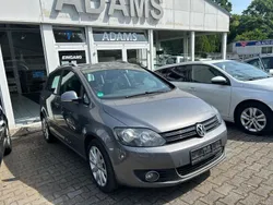 Grau Gebraucht 2009 VW Golf Plus Cross Highline Van / Kleinbus | 5.990 € (Etwas zu teuer)