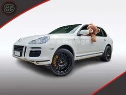 Sandweiss Gebraucht 2009 Porsche Cayenne Turbo S SUV | 31.890 €