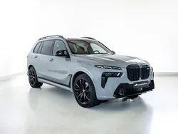 0c4p m brooklyn grau Gebraucht 2022 BMW X7 M Sport SUV | 84.990 €