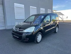 Schwarz Gebraucht 2009 Citroën Berlingo Van / Kleinbus | 5.990 € (Teuer)