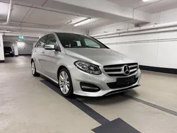Silber Gebraucht 2015 Mercedes B180 Style Van / Kleinbus | 11.500 € (Fairer Preis)