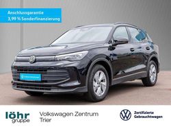 Deep black perleffekt Gebraucht 2024 VW Tiguan Basis SUV | 34.560 € (Etwas zu teuer)
