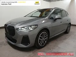 Skyscraper grau Gebraucht 2023 BMW 218 Active Tourer M Sport Van / Kleinbus | 30.790 € (Fairer Preis)