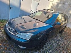 Blau Gebraucht 2005 Ford Mondeo Ghia Kombi | 1.400 € (Fairer Preis)