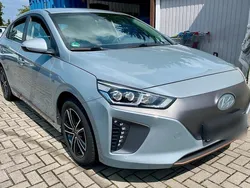 Grau Gebraucht 2018 Hyundai Ioniq Limousine | 11.250 € (Fairer Preis)