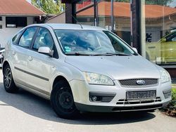 Silber Gebraucht 2007 Ford Focus Fun X Limousine | 999 € (Guter Preis)