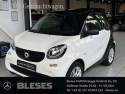 Frozen white Gebraucht 2019 Smart ForTwo Cabrio Passion Cabrio | 15.688 € (Etwas zu teuer)