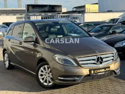 Braun Gebraucht 2012 Mercedes B200 Van / Kleinbus | 6.998 € (Teuer)