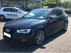 Schwarz Gebraucht 2016 Audi A3 Sportback S-Line Kleinwagen | 13.200 €