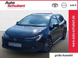 Schwarz Gebraucht 2021 Toyota Corolla Team Kombi | 24.390 € (Fairer Preis)