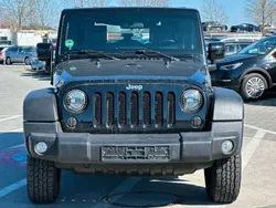 Schwarz Gebraucht 2010 Jeep Wrangler Unlimited Sport SUV | 17.200 € (Superpreis)