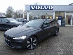 Grau Gebraucht 2025 Volvo V60 Plus Kombi | 39.900 € (Guter Preis)