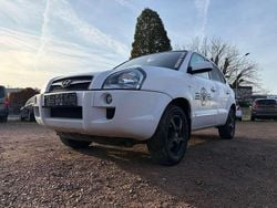 Noble white Gebraucht 2009 Hyundai Tucson Edition+ SUV | 5.950 € (Fairer Preis)