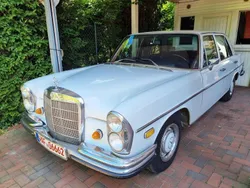 Mercedes W108