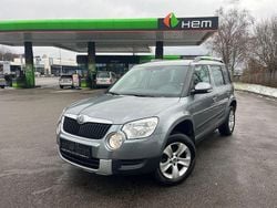 Grau Gebraucht 2012 Skoda Yeti Ambition SUV | 4.999 € (Fairer Preis)