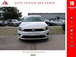 Weiß Gebraucht 2017 VW Golf Sportsvan Trendline Van / Kleinbus | 16.999 € (Teuer)