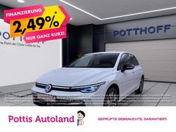 Weiss Gebraucht 2025 VW Golf VIII Goal Limousine | 23.977 € (Superpreis)