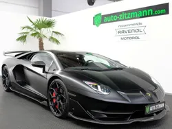 Lamborghini Aventador