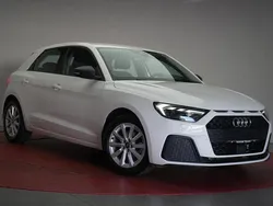 Weiß Gebraucht 2021 Audi A1 Sportback Kleinwagen | 18.990 € (Guter Preis)