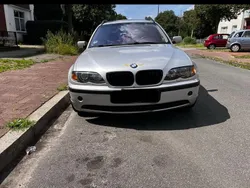 Silber Gebraucht 2001 BMW 320 Kombi | 1.650 € (Guter Preis)