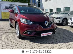 Rot Gebraucht 2017 Renault Scénic IV Experience Van / Kleinbus | 11.990 € (Teuer)