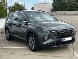 Grau Gebraucht 2021 Hyundai Tucson Trend SUV | 24.900 € (Guter Preis)