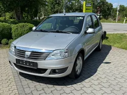 Grau Gebraucht 2009 Dacia Logan Lauréate Limousine | 2.900 € (Guter Preis)
