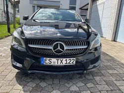 Schwarz Gebraucht 2015 Mercedes CLA200 Shooting Brake AMG line Kombi | 16.800 € (Fairer Preis)
