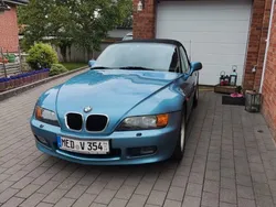 Blau Gebraucht 1996 BMW Z3 Performance Cabrio | 7.600 € (Guter Preis)