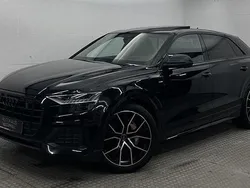 Orcaschwarz (metallic) Gebraucht 2021 Audi Q8 Ambiente SUV | 55.900 € (Guter Preis)