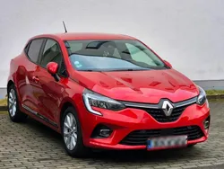 Rot Gebraucht 2021 Renault Clio V Experience Kleinwagen | 11.990 € (Guter Preis)