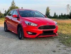 Rot Gebraucht 2015 Ford Focus Sport Limousine | 7.890 € (Superpreis)