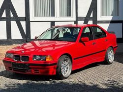 Rot Gebraucht 1991 BMW 320 Limousine | 5.499 €