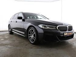 Grau Gebraucht 2023 BMW 530 M Sport Kombi | 36.219 € (Fairer Preis)