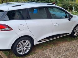 Weiß Gebraucht 2018 Renault Clio GrandTour LIMITED Kombi | 9.500 € (Fairer Preis)