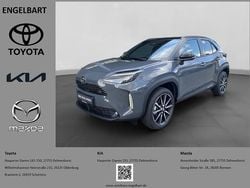 Grau Gebraucht 2025 Toyota Yaris Cross Premium SUV | 33.990 € (Fairer Preis)