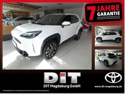 Platinum white pearl mc. Neu 2025 Toyota Yaris Cross SUV | 27.190 € (Guter Preis)