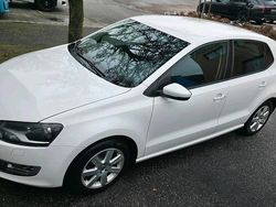 Weiß Gebraucht 2010 VW Polo Highline Kleinwagen | 4.499 € (Etwas zu teuer)