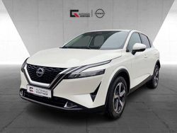 Brilliant white (m) Gebraucht 2023 Nissan Qashqai N-Connecta SUV | 26.390 € (Fairer Preis)