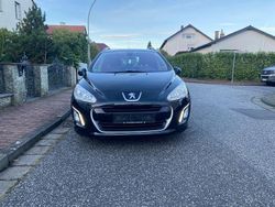 Schwarz Gebraucht 2012 Peugeot 308 Business-Line Kombi | 2.100 € (Guter Preis)