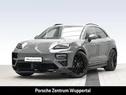 Schiefergrau neo Gebraucht 2025 Porsche Macan Turbo SUV | 122.890 € (Superpreis)