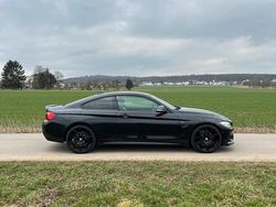 Schwarz Gebraucht 2016 BMW 420 M Sport Coupé | 17.999 €
