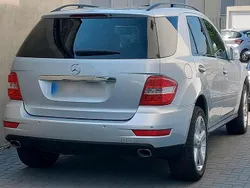 Silber Gebraucht 2010 Mercedes ML350 SUV | 11.900 €