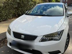 Weiß Gebraucht 2014 Seat Leon Limousine | 10.499 € (Etwas zu teuer)