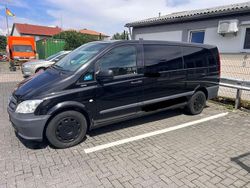 Schwarz Gebraucht 2014 Mercedes Vito Van / Kleinbus | 17.000 €