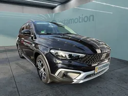 Schwarz Gebraucht 2023 Fiat Tipo Cross Kombi | 26.490 € (Teuer)