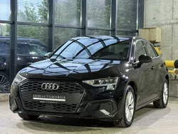 Andere Gebraucht 2021 Audi A3 Basis Limousine | 19.700 € (Etwas zu teuer)