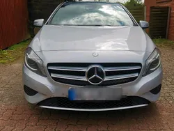 Silber Gebraucht 2014 Mercedes A250 Kleinwagen | 14.999 € (Fairer Preis)